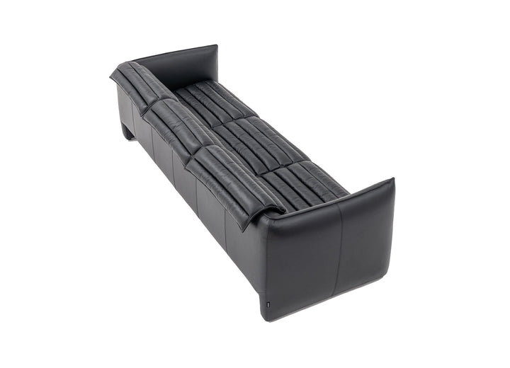 Airframe Sofa 4-Seater