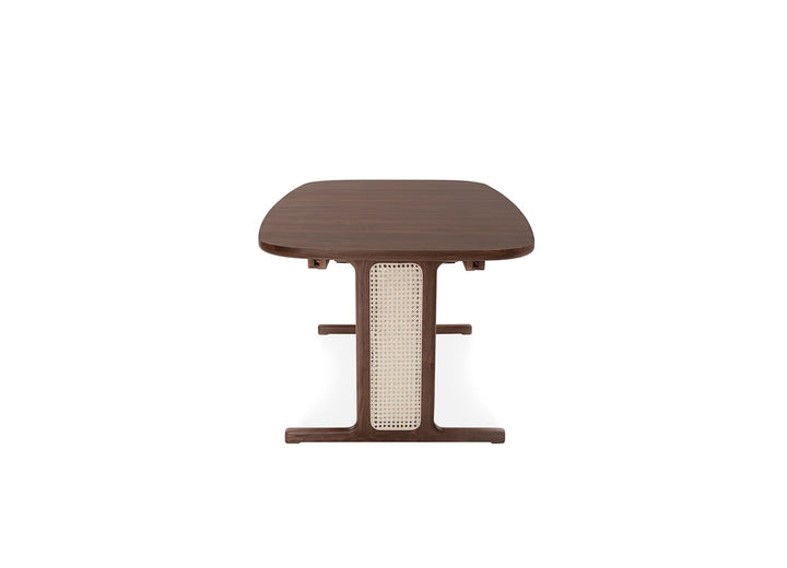 Avenue Dining Table