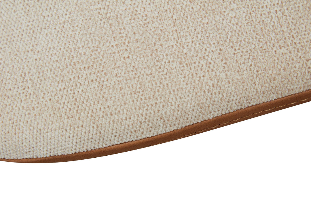 Crème Side Chair (V2)