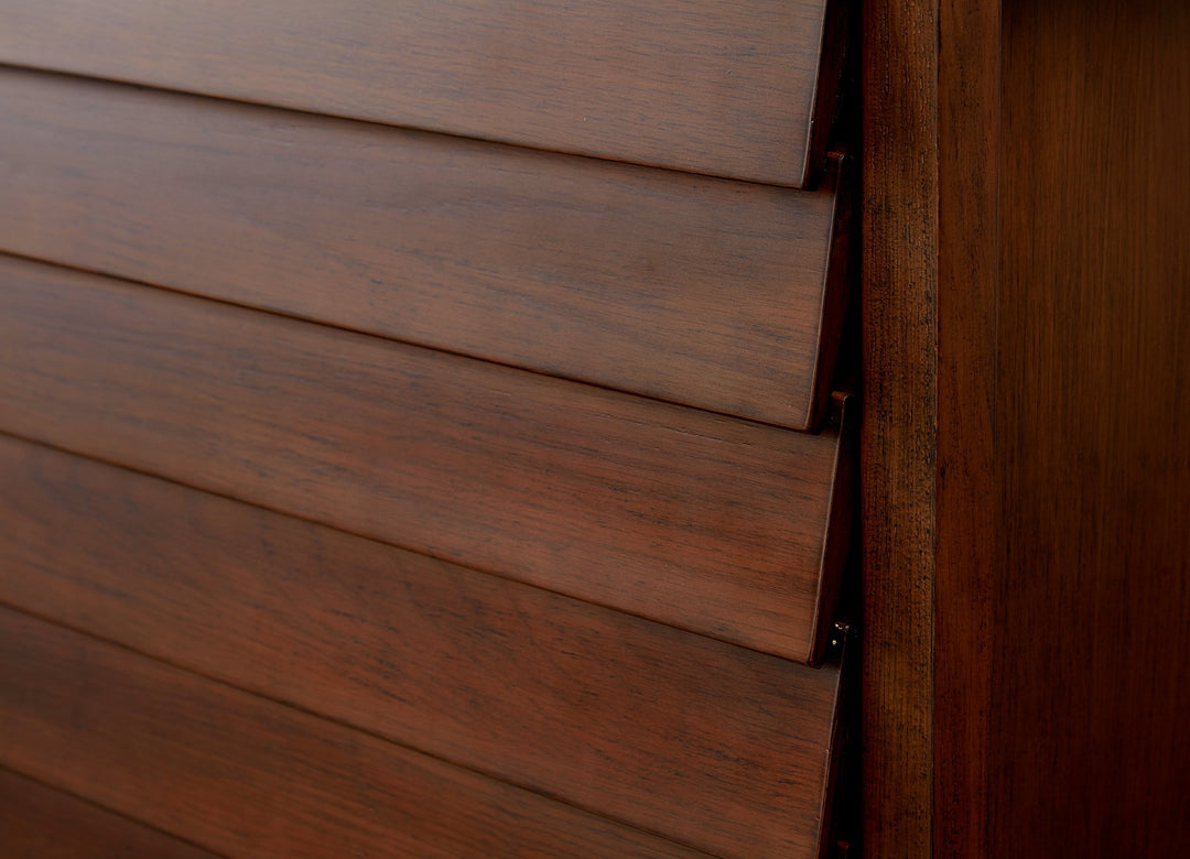 Shutter Bookshelf