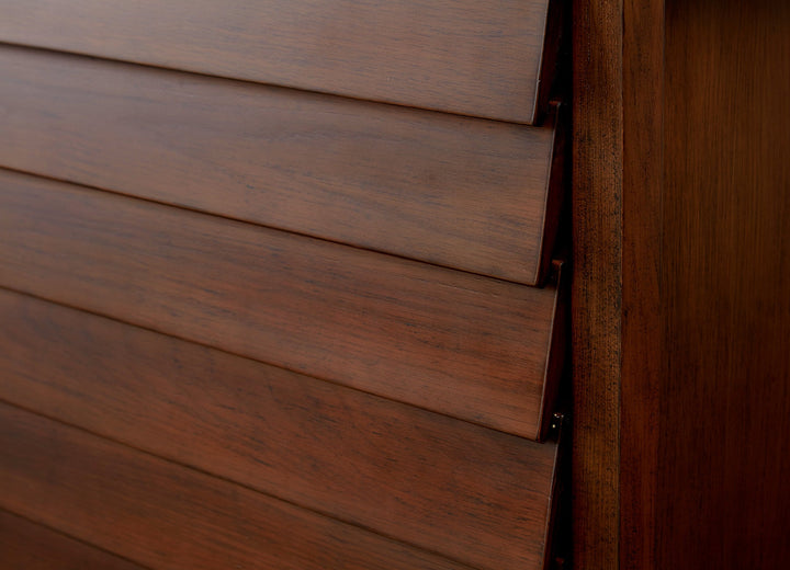 Shutter Bookshelf