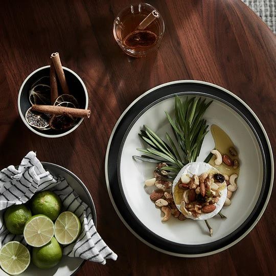 Luzerne 16Pc Mod Dinnerware Gift Set - Smoky Basil