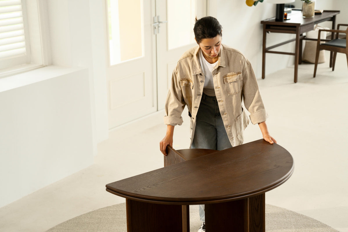 Rituals Round Dining Table